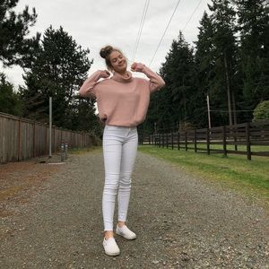 Meet your Posher, Jenny